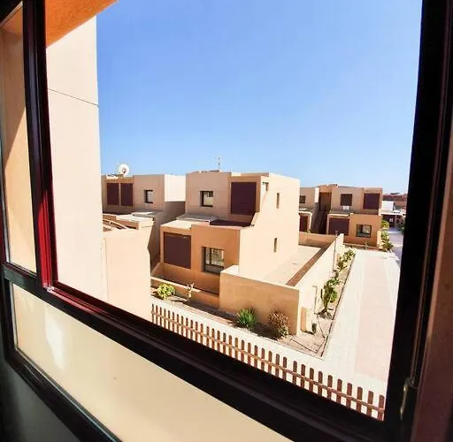 Piscina & Wifi. Sunny Apartement, Swimming Pool. *